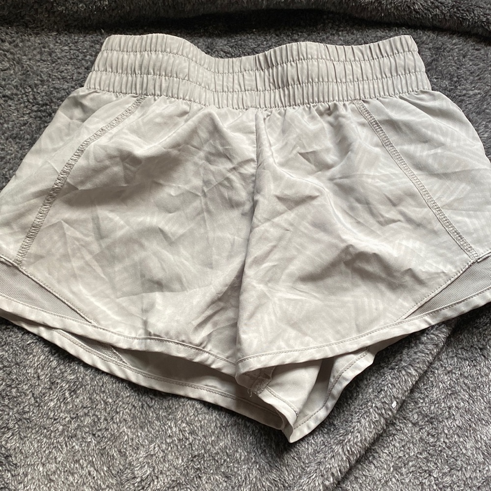 Grey shorts